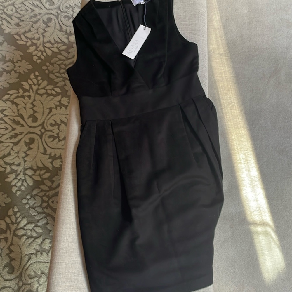 NWT ADAM ADAM Lippes Black Sleeveless dress size 6
